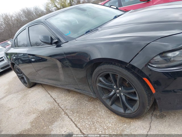 2C3CDXHGXHH667455 Dodge Charger Sxt Rwd