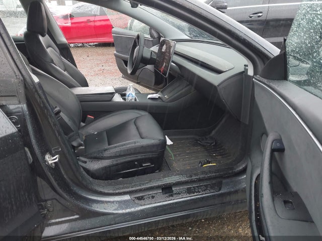 2024 TESLA MODEL 3 5YJ3E1EB4RF744696 Photo 4