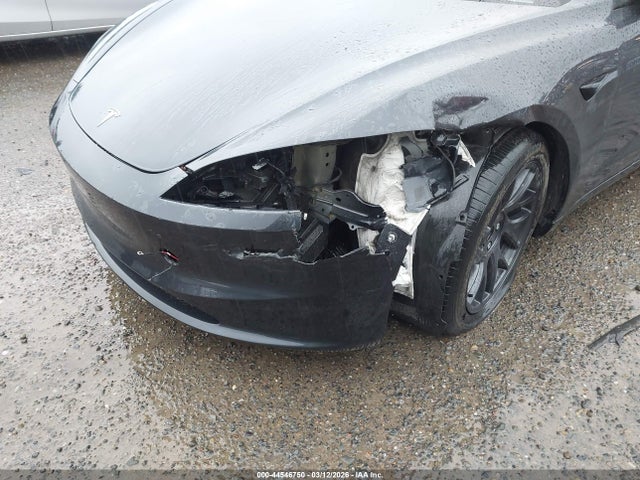 2024 TESLA MODEL 3 5YJ3E1EB4RF744696 Photo 5