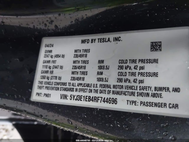 2024 TESLA MODEL 3 5YJ3E1EB4RF744696 Photo 8