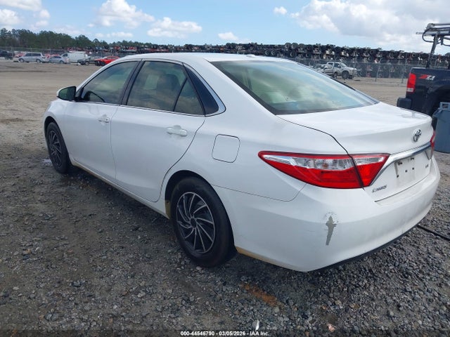 Toyota CAMRY LE 2015 4T1BF1FK4FU485844 Image 3