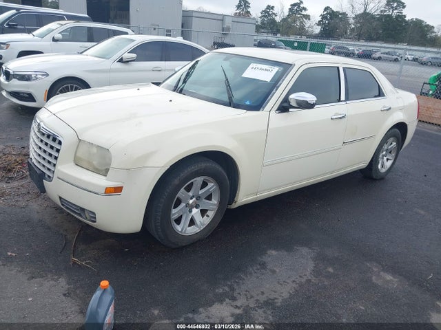 Продажа на аукционе авто 2010 Chrysler 300 Touring/signature Series/executive Series, vin: 2C3CA5CV1AH328110, номер лота: 44546802