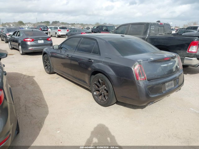 2014 Chrysler 300 300s მანქანა იყიდება აუქციონზე, vin: 2C3CCABG3EH355594, აუქციონის ნომერი: 44546841