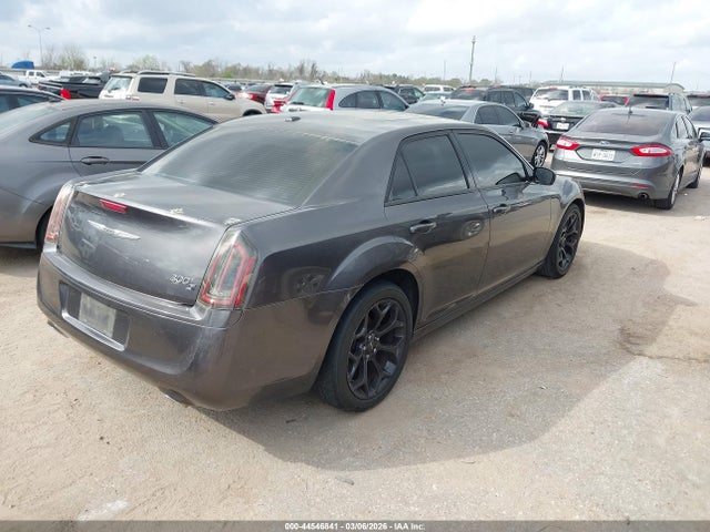 2014 Chrysler 300 300s მანქანა იყიდება აუქციონზე, vin: 2C3CCABG3EH355594, აუქციონის ნომერი: 44546841