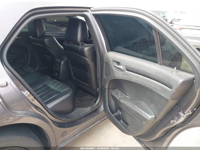 2014 Chrysler 300 300s მანქანა იყიდება აუქციონზე, vin: 2C3CCABG3EH355594, აუქციონის ნომერი: 44546841