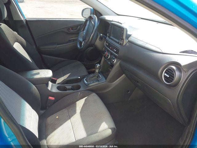 2018 HYUNDAI KONA KM8K62AA9JU157624 Photo 4