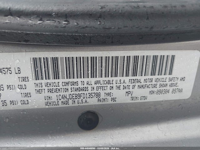44546890 :رقم المزاد ، 1C4NJDEB9FD135788 vin ، 2015 Jeep Compass Latitude مزاد بيع