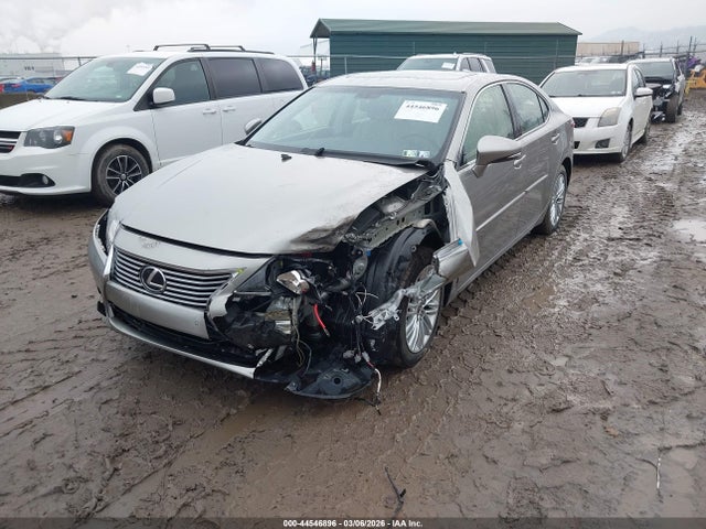 2015 Lexus Es 350 მანქანა იყიდება აუქციონზე, vin: JTHBK1GG6F2185811, აუქციონის ნომერი: 44546896