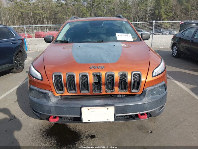 2015 Jeep Cherokee Trailhawk მანქანა იყიდება აუქციონზე, vin: 1C4PJMBS5FW592115, აუქციონის ნომერი: 44546914