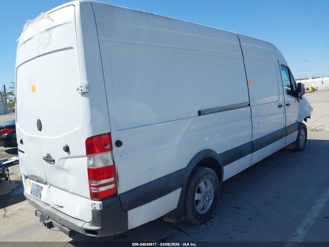 Продажа на аукционе авто 2010 Mercedes-benz Sprinter Van 2500 High Roof, vin: WD3PE8CC8A5463412, номер лота: 44546917