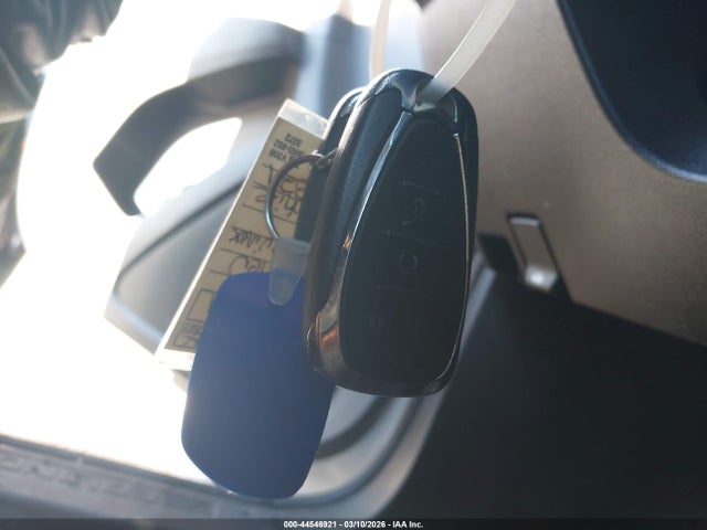 Chevrolet EQUINOX LT 2019 2GNAXUEVXK6100829 Image 11