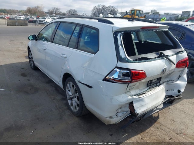 44546936 :رقم المزاد ، 3VWC17AU4FM509886 vin ، 2015 Volkswagen Golf Sportwagen Tsi Se 4-door مزاد بيع