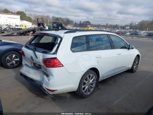 44546936 :رقم المزاد ، 3VWC17AU4FM509886 vin ، 2015 Volkswagen Golf Sportwagen Tsi Se 4-door مزاد بيع