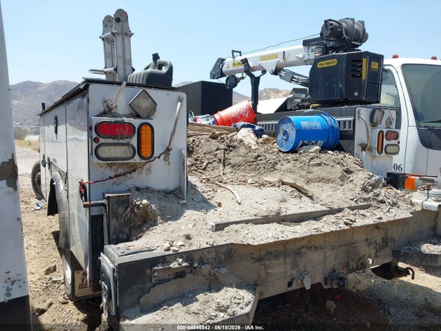 44546942 :رقم المزاد ، 3C7WRNBL7NG137611 vin ، 2022 Ram 5500 Chassis Tradesman/slt مزاد بيع