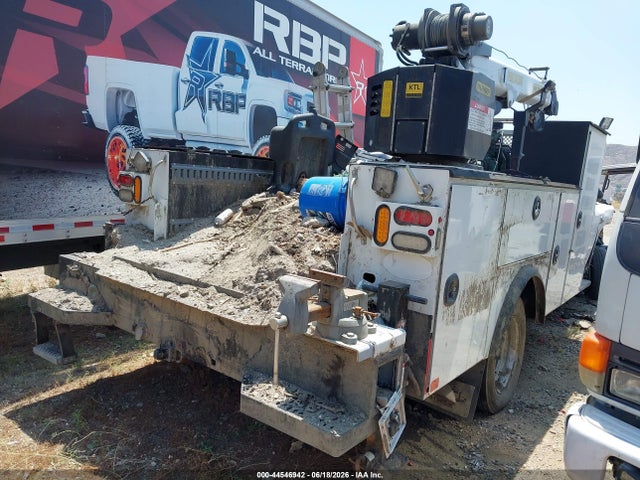 44546942 :رقم المزاد ، 3C7WRNBL7NG137611 vin ، 2022 Ram 5500 Chassis Tradesman/slt مزاد بيع