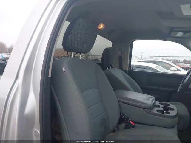 44546960 :رقم المزاد ، 3C6JR7DG9FG652475 vin ، 2015 Ram 1500 Tradesman مزاد بيع