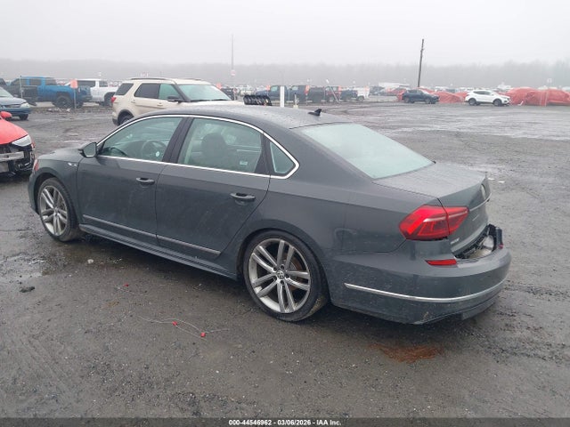 2017 Volkswagen Passat 1.8t R-line მანქანა იყიდება აუქციონზე, vin: 1VWDT7A37HC058768, აუქციონის ნომერი: 44546962