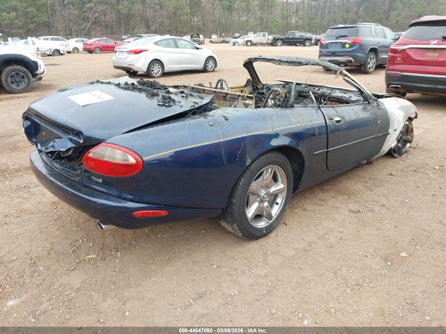 1999 JAGUAR XK8 SAJGX2048XC032746 Photo 3