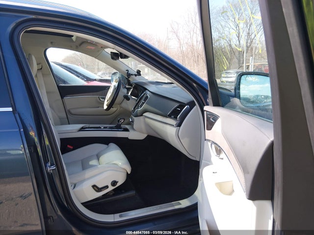 2021 VOLVO XC90 YV4A22PL1M1743046 Photo 4