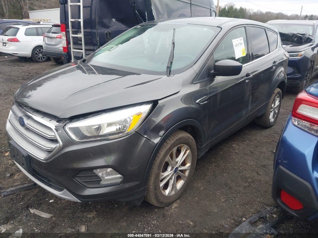44547091 :رقم المزاد ، 1FMCU9GD8HUA97785 vin ، 2017 Ford Escape Se مزاد بيع