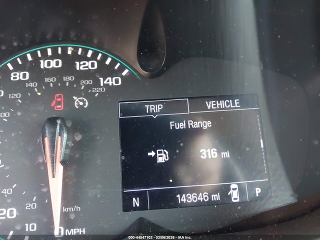 3GNCJKSB8KL386068 Chevrolet TRAX LS