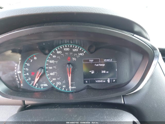 3GNCJKSB8KL386068 Chevrolet TRAX LS