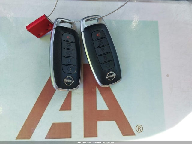 2024 Nissan Pathfinder Platinum Fwd მანქანა იყიდება აუქციონზე, vin: 5N1DR3DG2RC311758, აუქციონის ნომერი: 44547119