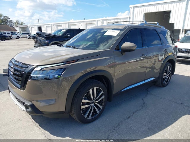 2024 Nissan Pathfinder Platinum Fwd მანქანა იყიდება აუქციონზე, vin: 5N1DR3DG2RC311758, აუქციონის ნომერი: 44547119