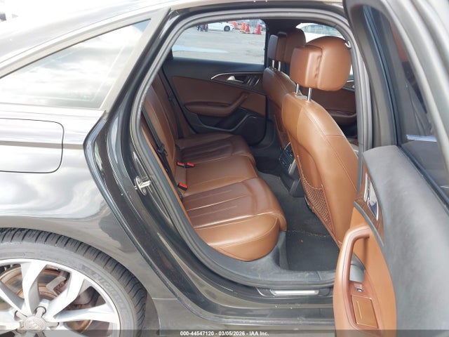2013 Audi A6 2.0t Premium მანქანა იყიდება აუქციონზე, vin: WAUDFAFC4DN128920, აუქციონის ნომერი: 44547120