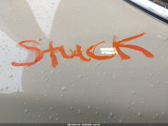 2017 MINI CLUBMAN WMWLU5C53H2E80492 Photo 9