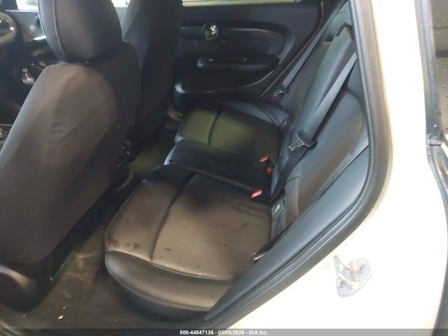 2017 MINI CLUBMAN WMWLU5C53H2E80492 Photo 7