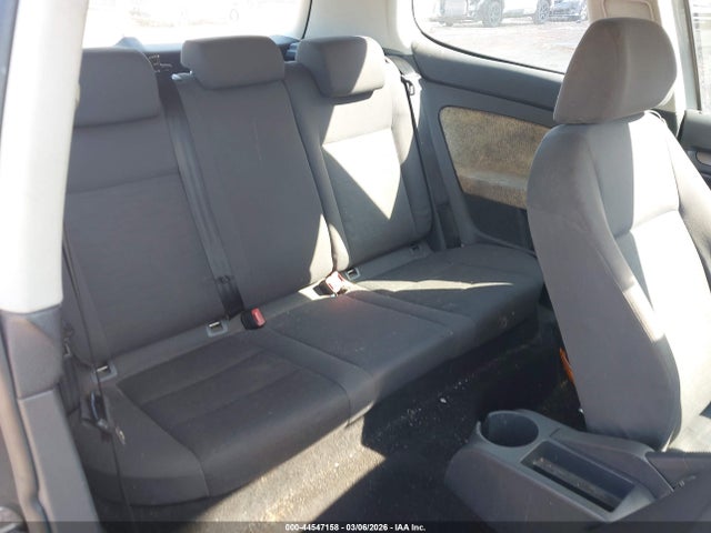 2007 Volkswagen Rabbit 2-door მანქანა იყიდება აუქციონზე, vin: WVWAR71K37W107182, აუქციონის ნომერი: 44547158