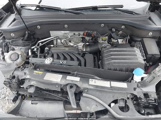 2020 Volkswagen Atlas Cross Sport 3.6l V6 Sel Premium R-line მანქანა იყიდება აუქციონზე, vin: 1V2TE2CA1LC221204, აუქციონის ნომერი: 44547227