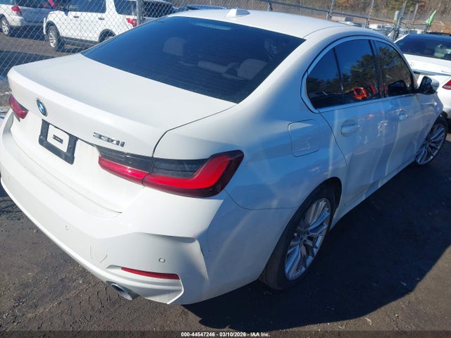 Продаж на аукціоні авто 2024 Bmw 330i Xdrive, vin: 3MW89FF09R8D84380, номер лоту: 44547246