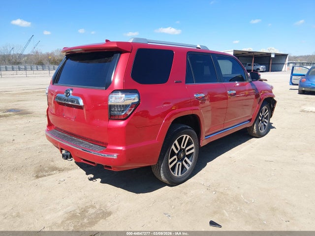 2018 TOYOTA 4RUNNER JTEZU5JRXJ5190766 Photo 3