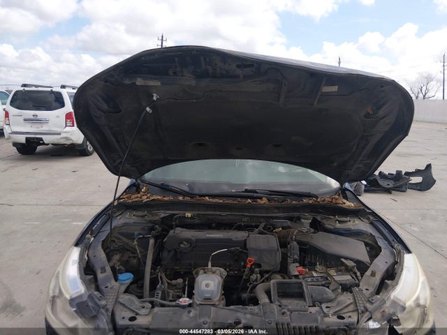 Honda ACCORD LX 2017 1HGCR2F39HA007973 Image 10