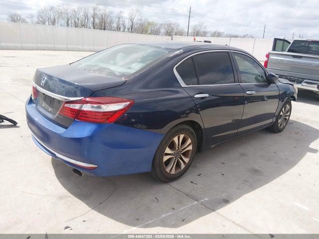 Honda ACCORD LX 2017 1HGCR2F39HA007973 Image 4