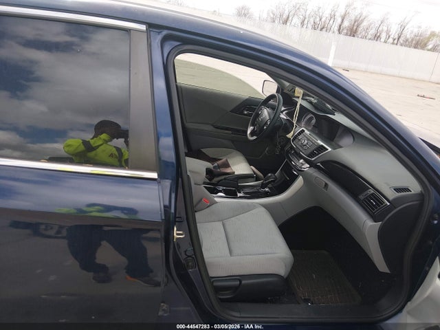 Honda ACCORD LX 2017 1HGCR2F39HA007973 Image 5