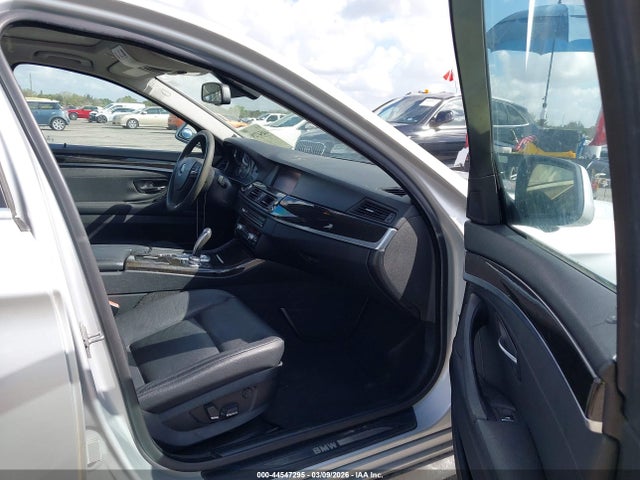 Продажа на аукционе авто 2012 Bmw 528i, vin: WBAXG5C53CDX05545, номер лота: 44547295