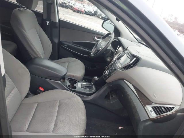 Hyundai Santa Fe Se 2017 KM8SMDHF4HU200053 Image 5