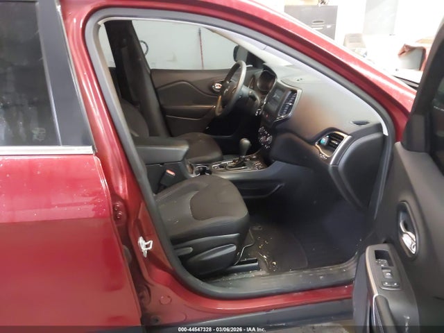 1C4PJMCX1KD102026 Jeep Cherokee Latitude 4x4