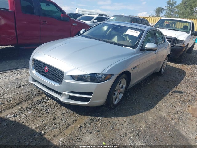 2017 JAGUAR XE SAJAR4BG6HA974052 Photo 1