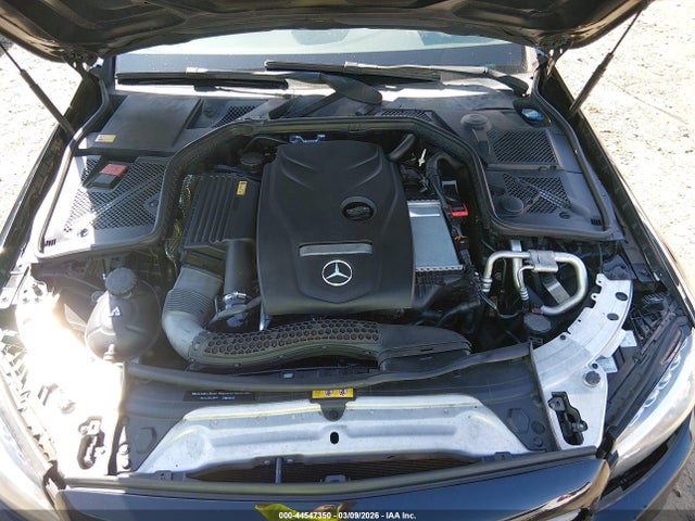 2015 Mercedes-benz C 300 4matic მანქანა იყიდება აუქციონზე, vin: 55SWF4KBXFU036043, აუქციონის ნომერი: 44547350