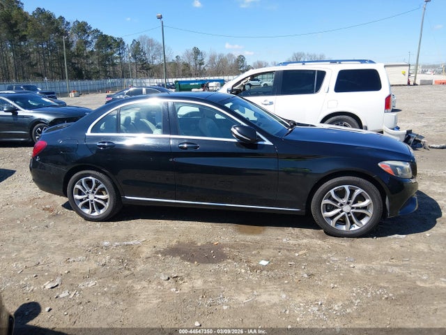 2015 Mercedes-benz C 300 4matic მანქანა იყიდება აუქციონზე, vin: 55SWF4KBXFU036043, აუქციონის ნომერი: 44547350