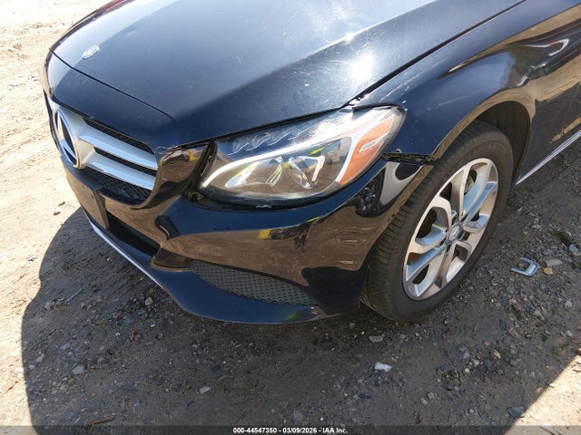 2015 Mercedes-benz C 300 4matic მანქანა იყიდება აუქციონზე, vin: 55SWF4KBXFU036043, აუქციონის ნომერი: 44547350