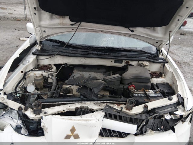 2005 Mitsubishi Outlander Xls მანქანა იყიდება აუქციონზე, vin: JA4LX41F05U004840, აუქციონის ნომერი: 44547399