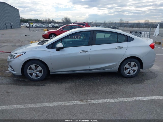 Chevrolet Cruze Ls Auto 2017 1G1BC5SM3H7128631 Image 14