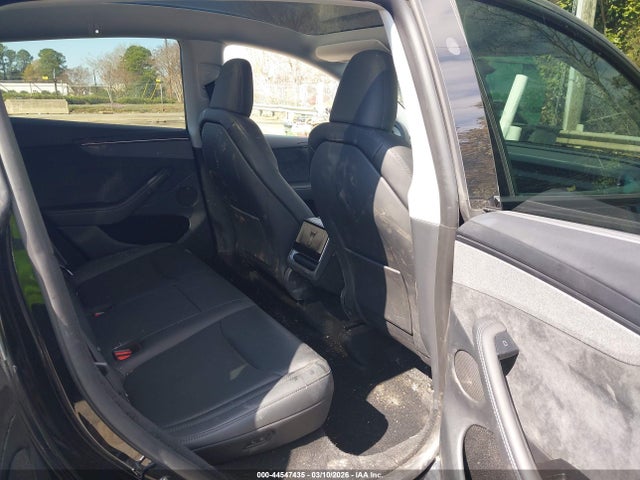2026 TESLA MODEL Y 7SAYGDED6TA469097 Photo 7