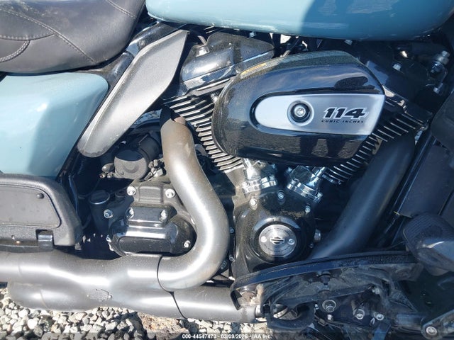 1HD1KZF14RB640506 Harley-Davidson FLTRK
