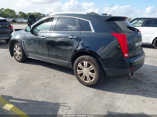 2015 CADILLAC SRX 3GYFNBE39FS641105 Photo 2